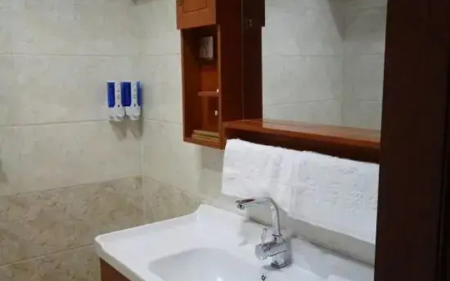 Jinyu Lanjue Business Inn