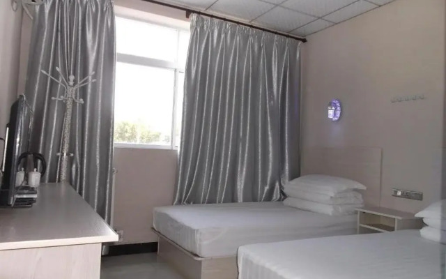 Xianyang Qinhan New City Lan Yuan Inn