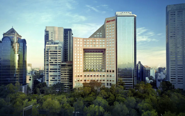 Отель JW Marriott Hotel Mexico City Мексика, Мехико - отзывы, цены и фото номеров - забронировать отель JW Marriott Hotel Mexico City онлайн вид на фасад