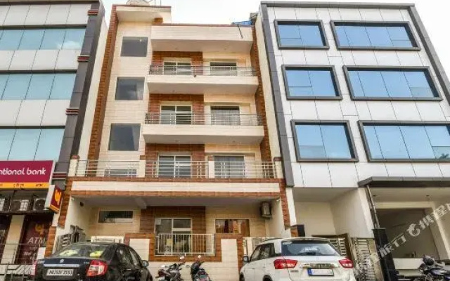 OYO Flagship 22976 Sector 3 Dwarka