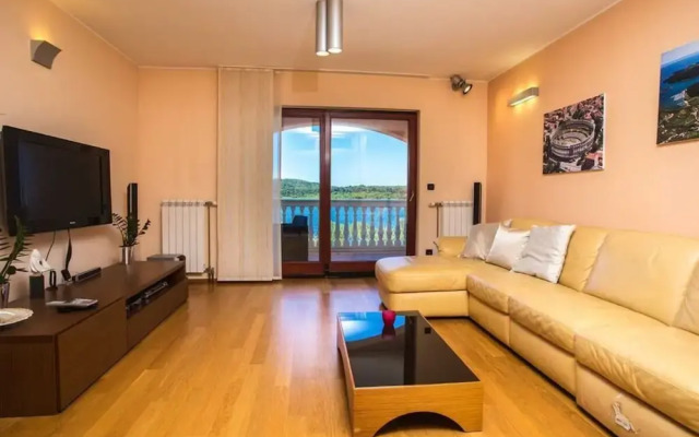Villa Zuccon Comfortable Holiday Residence