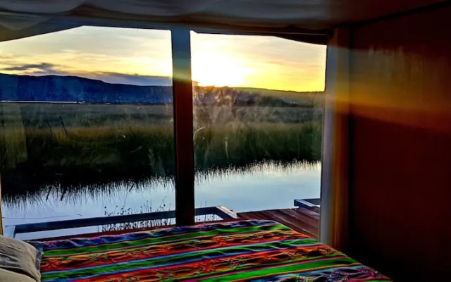 Titicaca Los Uros vanalux