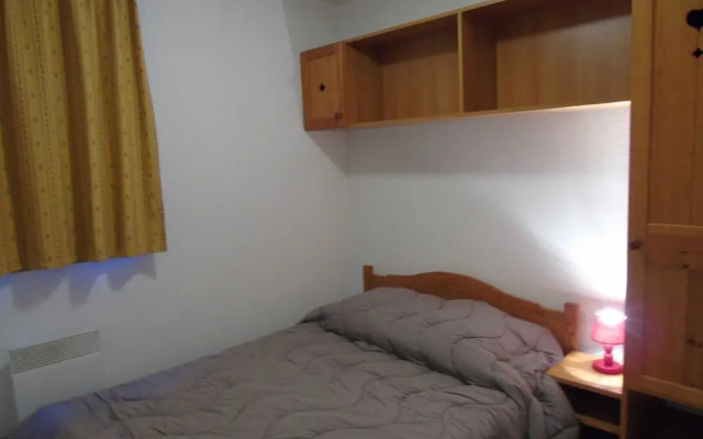 Lou Services Apartment J13 LSI 001