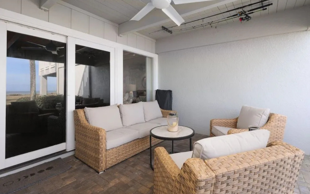 Sunrise Villa by Distinctive Beach Rentals