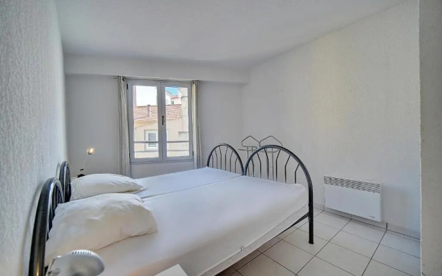 MODERNE 3 PIECES CANNES CENTRE AVEC BALCON l! A2B67