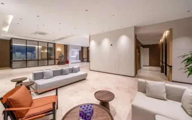 Huating hotel