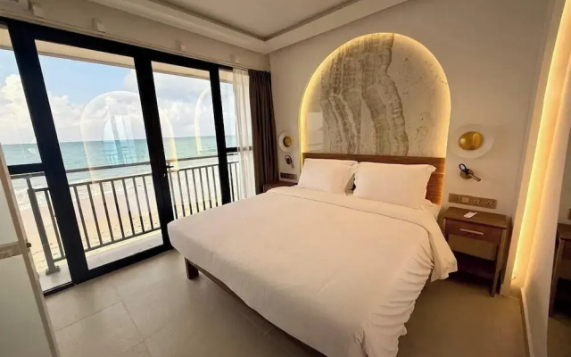 Coral Strand Smart Choice Hotel