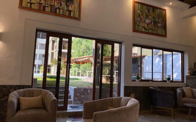 Llamita Hotel-Huancayo