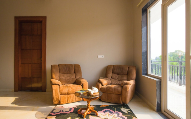ELIVAAS 3 BHK Amber Villa With Pvt Pool