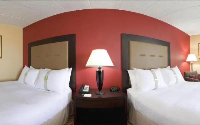 The Center Inn