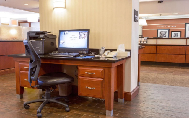 Wingate by Wyndham St. Louis Airport