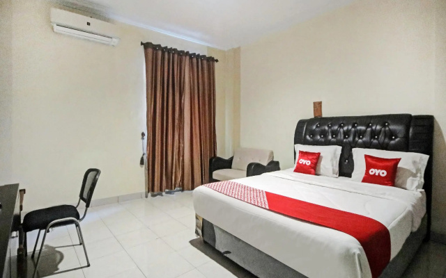 OYO 90381 Belva Guest House