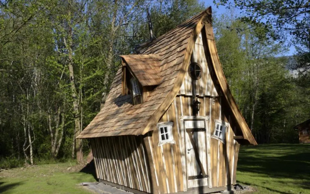 Logis Hôtel les Lodges Du Lac