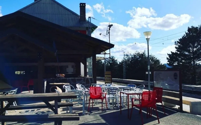 El refugio de Cotos - Hostel