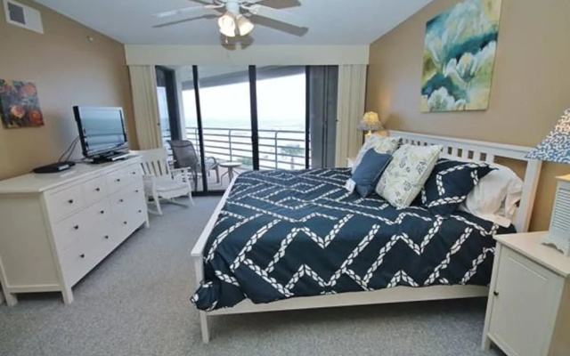 Ebb Tide 404 Apartment 2