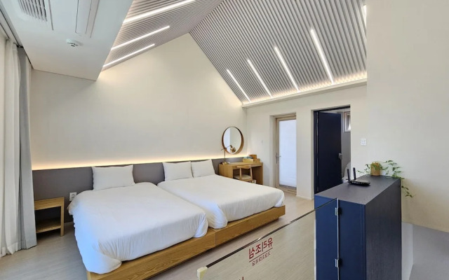 Jeju Badayeon Villa