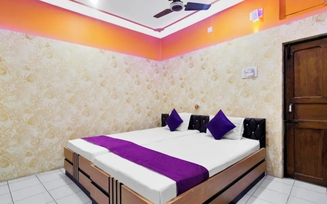 iROOMZ Hotel Anandalok
