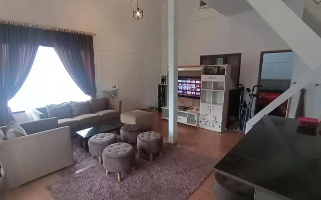 DIENG GHUZY HOUSE syariah family room 3 kamar