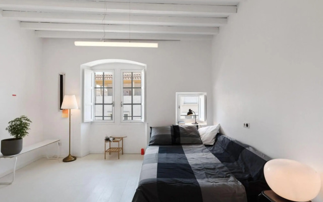 Modest Holiday Home in Avignon next to the City Centre