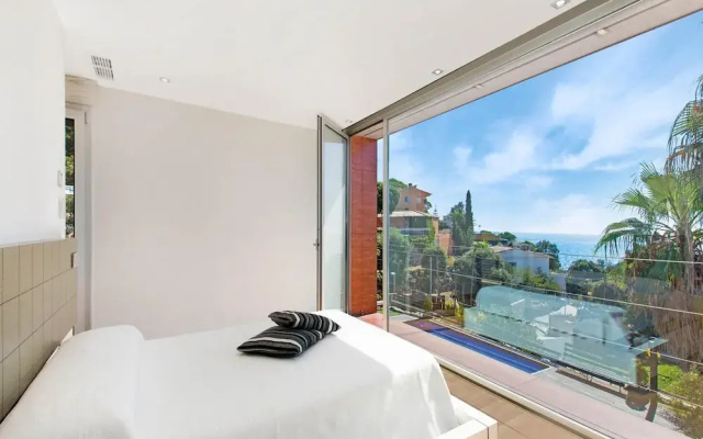 4-bedroom Villa in Lloret de Mar