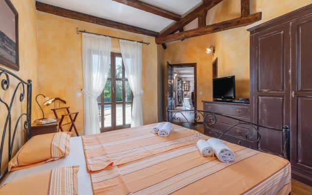 Amazing Home in Strpacici With Sauna, Wifi and 3 Bedrooms