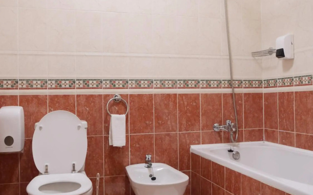 Spacious Apartment near Porto de Mos Beach, Lagos.