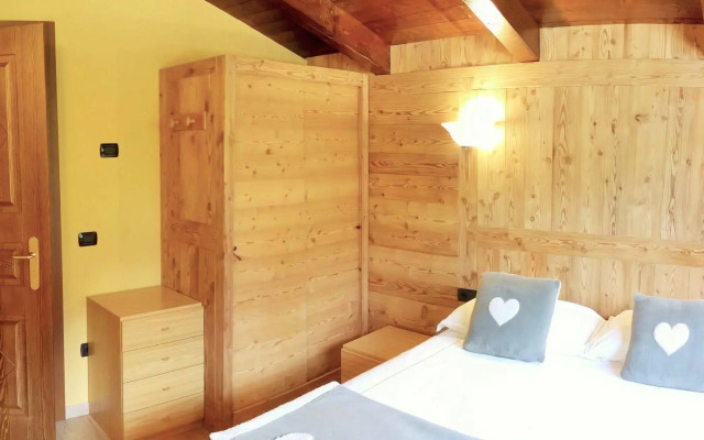 Chalet Alpina Hotel & Apartments