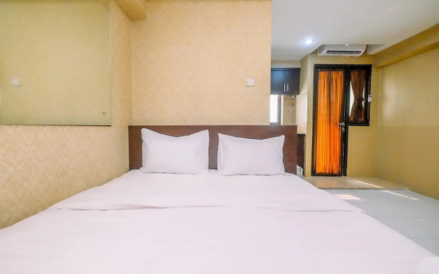 Modern Look Studio At Kebagusan City Apartment