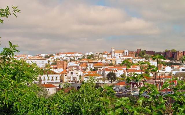 Town House in Historic Silves