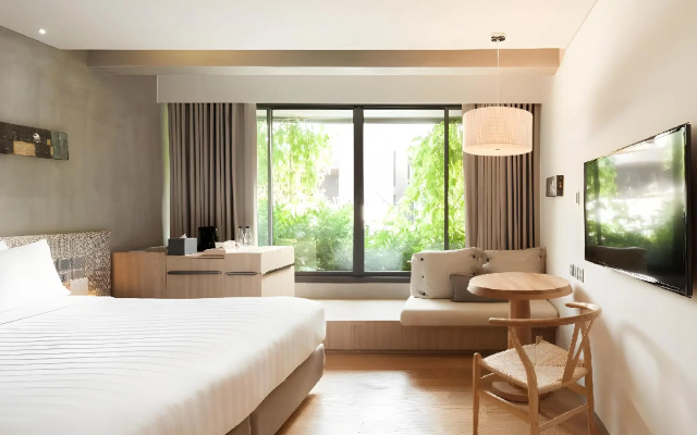 Отель Ad Lib Bangkok