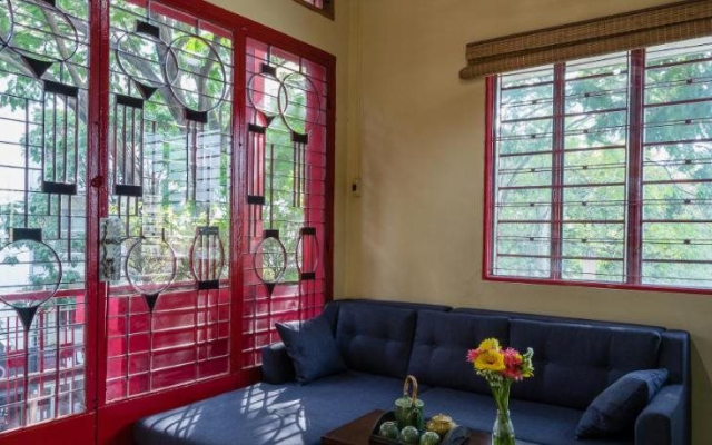 The Red House - Hostel