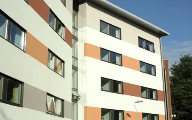 Venue Reading Accommodation (Adults Only)