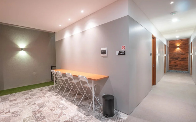 Acg House Kalibata Syariah By OYO Rooms