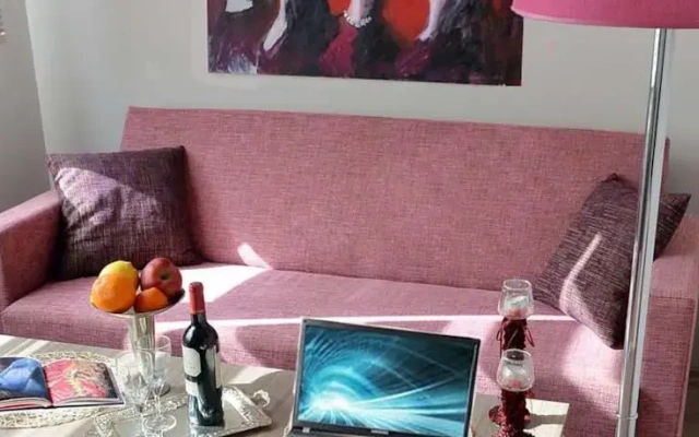 Charm Suites Pera
