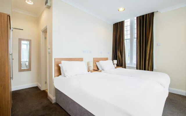 Russell Court Hotel Bournemouth Central