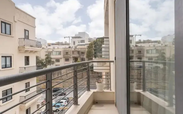 St.Julians apartment