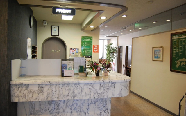 Ueda Ekimae Royal Hotel