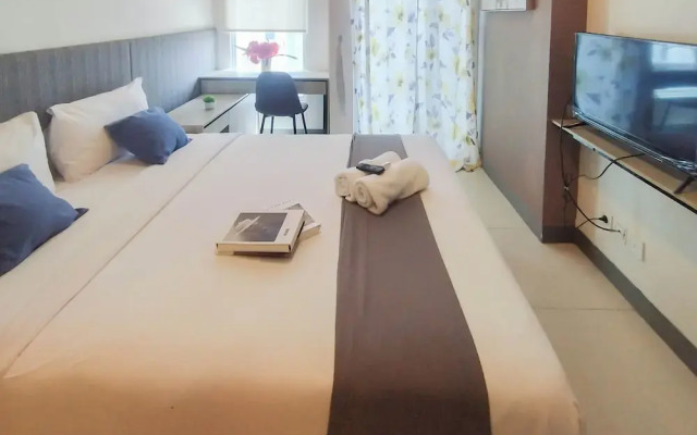 Compact Designed Studio At Anderson Supermall Mansion Apartment