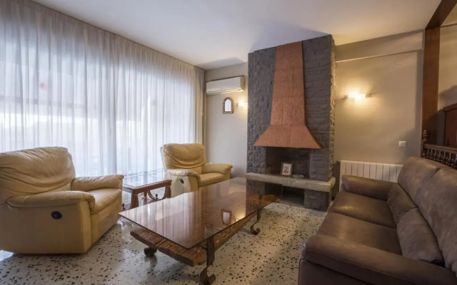 R54 Apartamento Montserrat 11-2