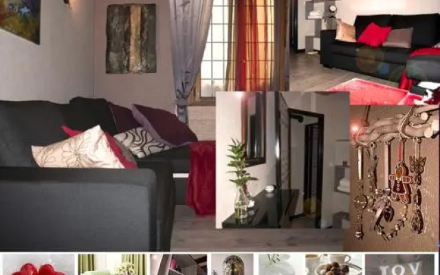 A La Maison De Marie