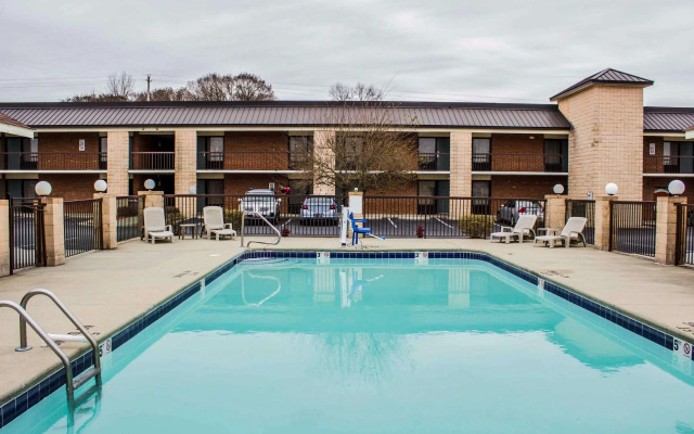 Quality Inn Kinston Hwy 70