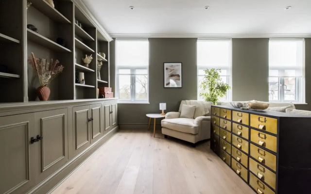 The Clapham Chambers - Stunning & Bright 3BDR Flat with Terrace