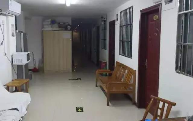 Jiudu Youth Hostel