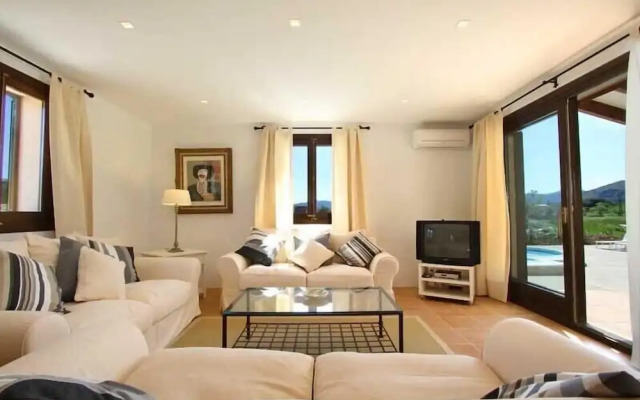 Villa La Vinya