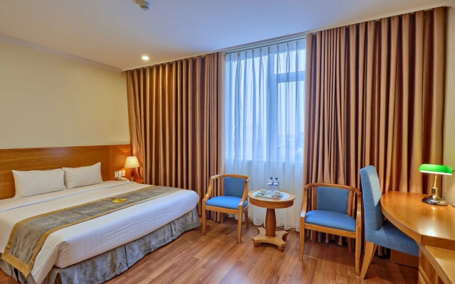 HS-Peace Hotel