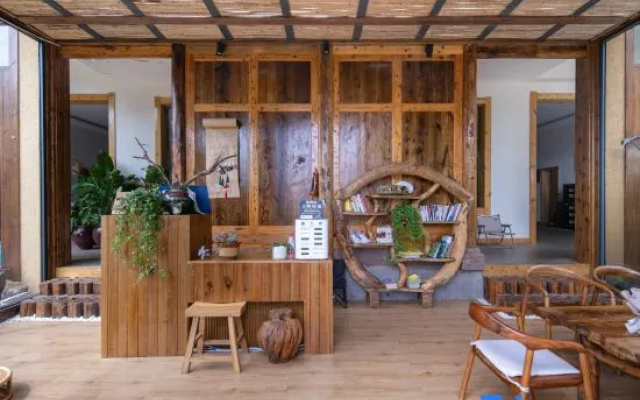 Yehou Qi Homestay (Yaan Mengding Mountain Town Branch)
