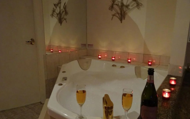 Tamborine Luxury Chalets