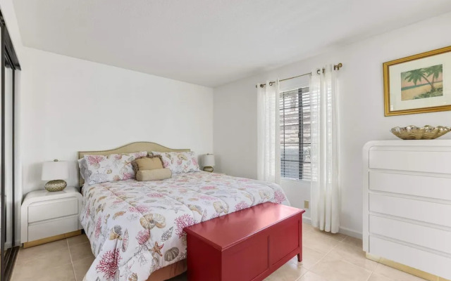 2BR 2BA Stylish Palm Springs Condo
