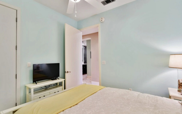 Diamond Beach 304-sapphire 3 Bedroom Condo
