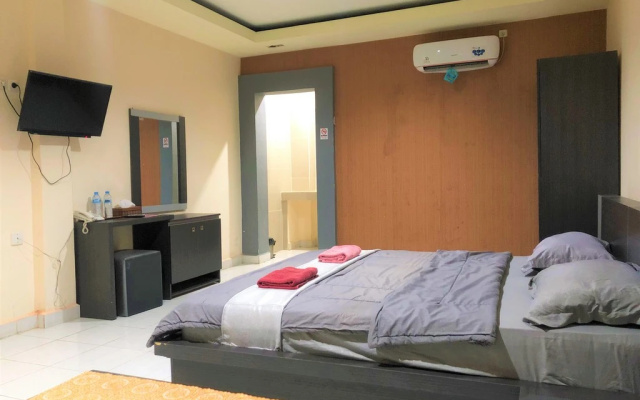 MS Hotel Pinrang Mitra RedDoorz